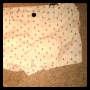 White shorts with little anchors